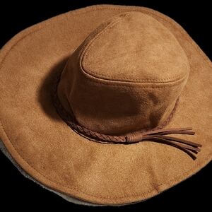 NWT Men's Brown faux Suede Western Hat
